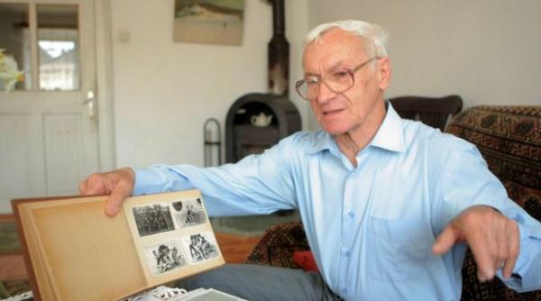 cine este octav bjoza prima persoana decorata de klaus iohannis