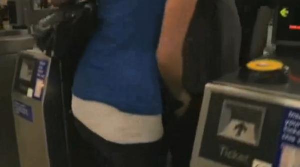 poli ia londoneza avertisment scris in limba romana la sta ia de metrou covent garden