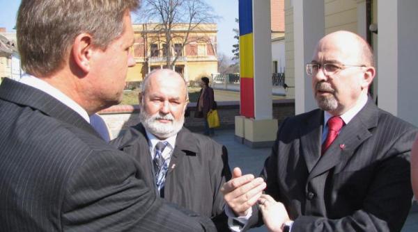 udmr acuza absen a unui preot maghiar la comemorarea evenimentelor din 1989