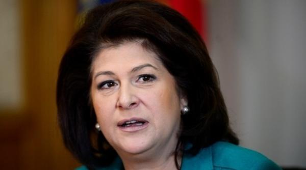 rovana plumb catre alina gorghiu sa iasa din logica politicianista