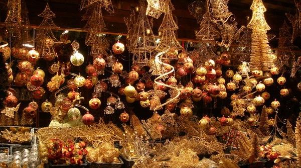 un tanar a murit in urma unui atentat la un targ de craciun nantes