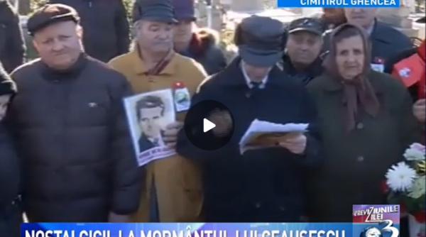 zeci de persoane la mormantul lui nicolae ceausescu