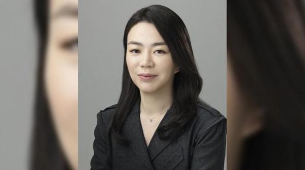 fiica patronului korean air arestata dupa ce a intors din drum un avion video