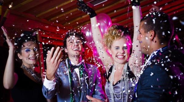 trucuri pentru a alunga somnul in noaptea de revelion