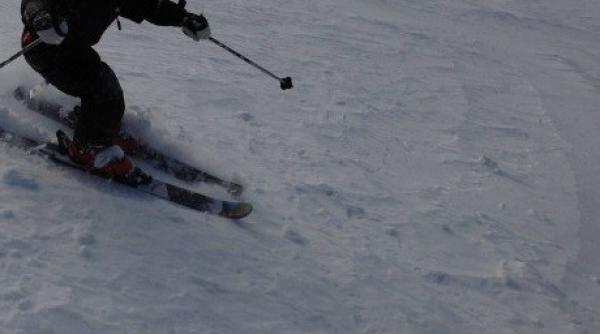 un copil grav ranit in urma unui accident de schi la straja