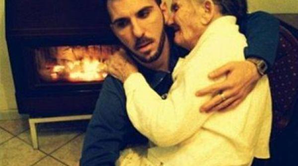 mesaj emo ionant al unei fotografii cu 400 000 de like uri pe facebook