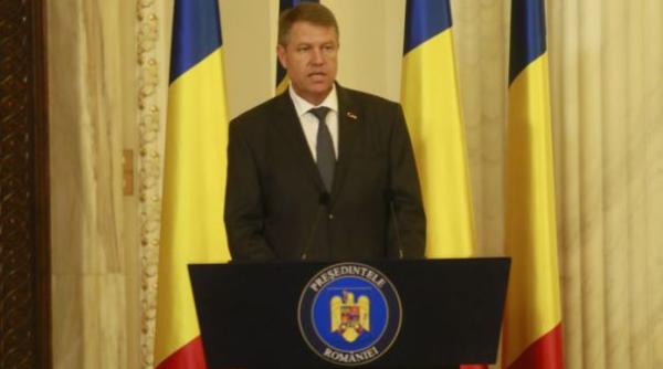 klaus iohannis a anun at programul consultarilor cu patidele de luni