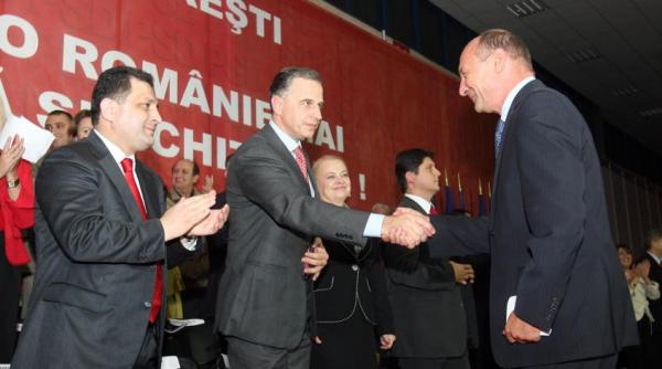 bogdan chirieac marian vanghelie este un demn urma al lui traian basescu