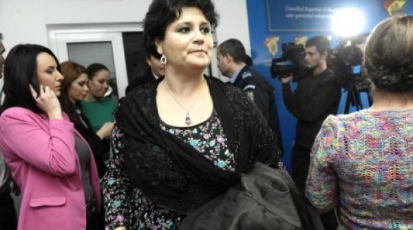 asocia ia magistra ilor condamna presiunile asupra ccr