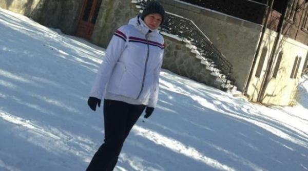 roberta anastase insarcinata in ase luni fotografii cu viitoarea mamica