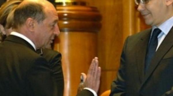 victor ponta pe facebook pu ina modestie nu i ar strica lui basescu
