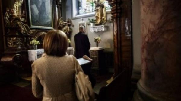 klaus iohannis prezent vineri la patriarhia romana