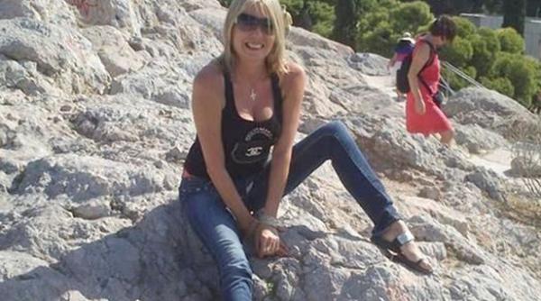 o femeie s a pus la vanzare pe ebay pentru a i gasi jumatatea