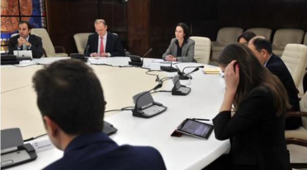 statul compenseaza creditul in franci solu ie negociata cu fmi