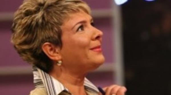 teo trandafir mi a da via a pentru adrian sarbu