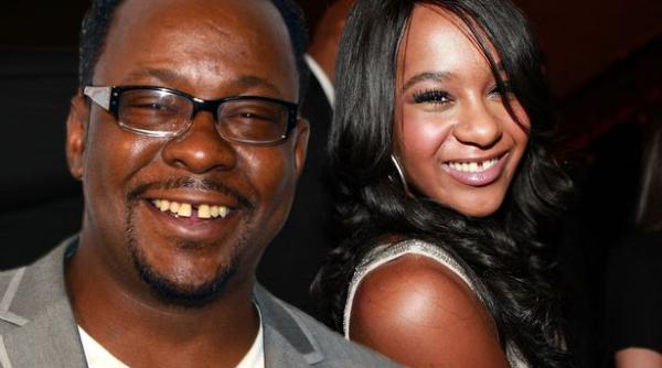 bobbi kristina brown  scoasa de la aparatele care o prc c8prc 9bin in viaprc c8prc 9ba daca bobby brown este de acord