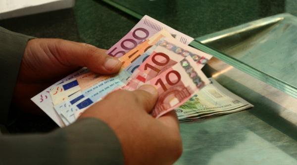 scenariu halucinant bani la banca numai contra cost