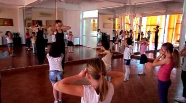 parin i de succes ce risc exista cand se incarca prea mult programul copiilor