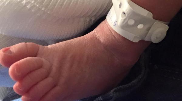 shakira surpriza pentru fani prima fotografie cu sasha piqu mebarak