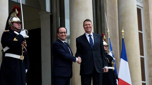 iohannis vizita in fran a pre edintele doua solicitari pentru hollande