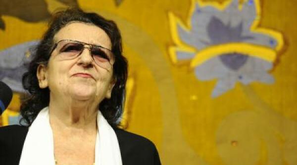 volumul opera comica pentru copii semnata de smaranda o eanu bunea lansata la bucure ti