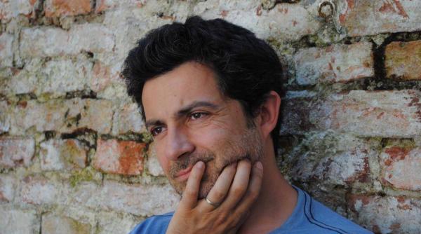 mihai calin invitat la deschiderea centrului educa ional de teatru replika interviu