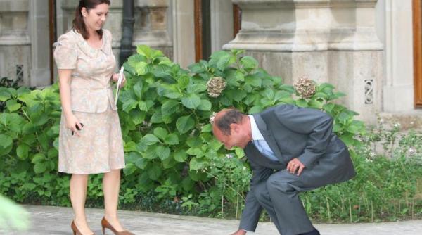 adriana saftoiu traian basescu tanara genera ie mi se pare jenant