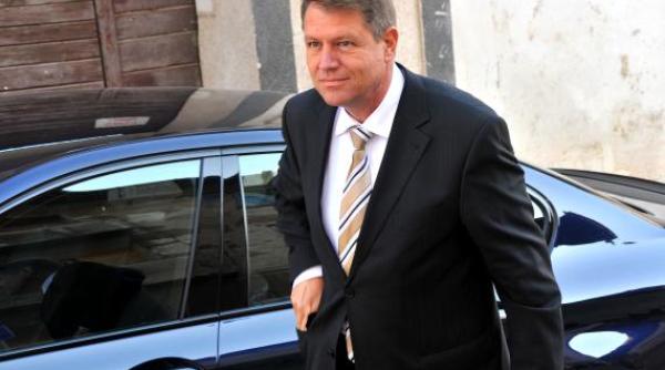 klaus iohannis la inalta curte se lucreaza mult si bine