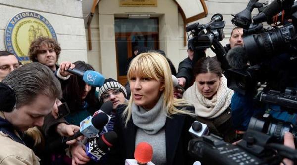 elena udrea despre eduard hellvig pe facebook ion cristoiu sa publice insemnarile din jurnal