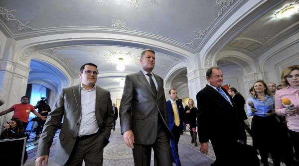 klaus iohannis eduard hellvig propus director al sri