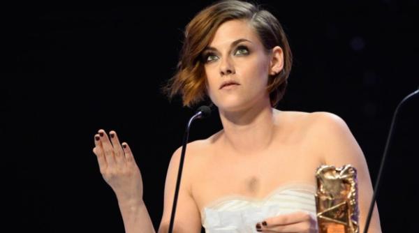 kristen stewart prima actri a americana care ca tiga un premiu cesar