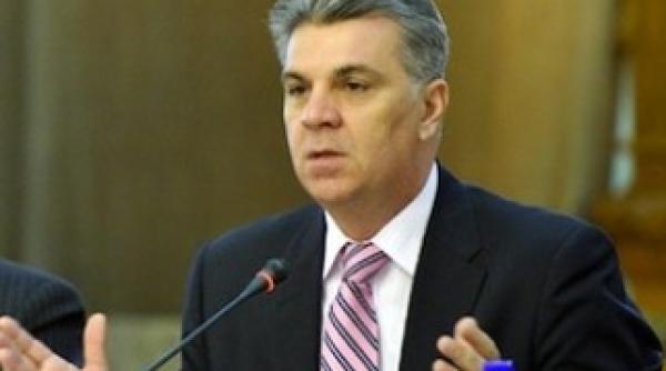 comisia de cod electoral a votat pentru infiin area unui partid cu trei membri