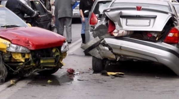 rca mai ieftin pentru tineri cinci firme de asigurari au notificat asf