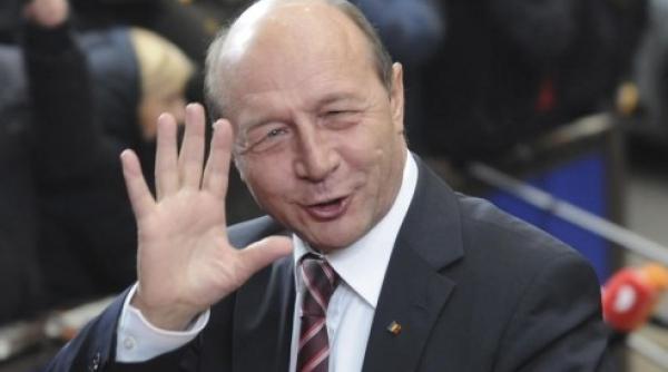traian basescu i aurelian pavelescu discu ii pentru o alianta pmp pntcd