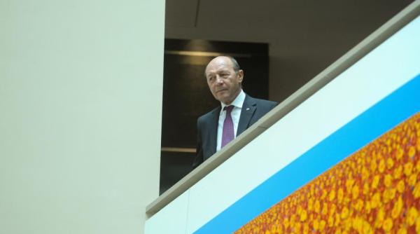 traian basescu muzeu al comunismului ce spune ministrul ionu vulpescu
