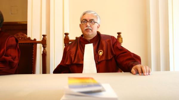 augustin zegrean vrea sa plece de la ccr candideaza pentru curtea de justi ie a ue