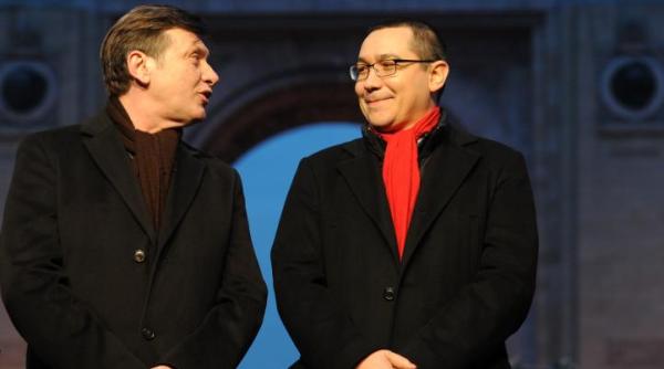 victor ponta a fost premiat crin antonescu absent de la eveniment