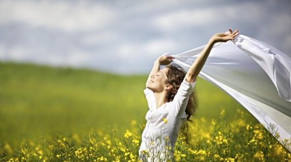 cadou de 8 martie pentru femeile din bucure ti