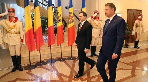 vlad filat klaus iohannis pre edinte bun pentru romania i pentru republica moldova