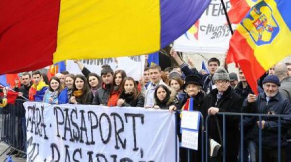 protest la bucure ti pentru eliminarea pa apoartelor la frontiera dintre romania i republica moldova