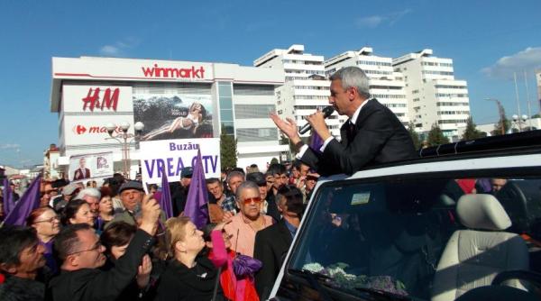 dan diaconescu strigat din spatele gratiilor sa lupta i pentru drepturile voastre