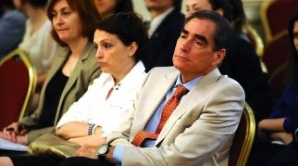 petre roman da parlamentul in judecata in scandalul ani