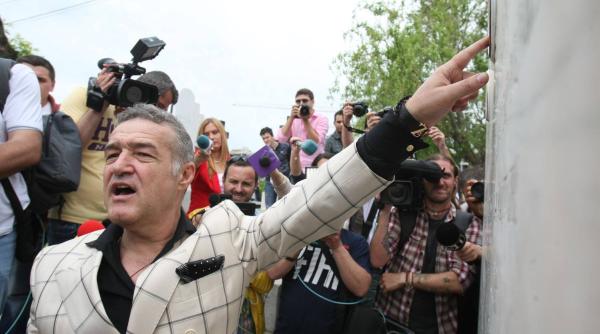 gigi becali liber a primit o permisie de 5 zile
