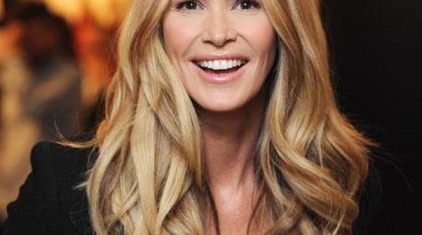 elle mcpherson din nou mama la 51 de ani
