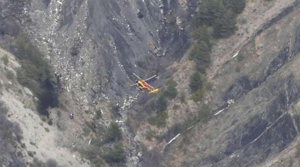 avion prabu it in fran a portretul copilotului andreas lubitz publicat de presa interna ionala