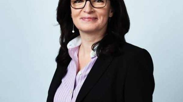 omv petrom schimbari in directorat lacramioara diaconu pintea preia conducerea diviziei care gestioneaza activitatea de gaze si electricitate