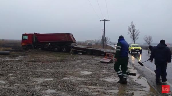 buzau impact intre doua tir uri video