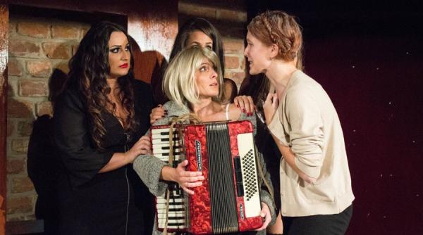 teatru la penitenciarul jilava teen media academy i teatrul in culise vizita de inu i