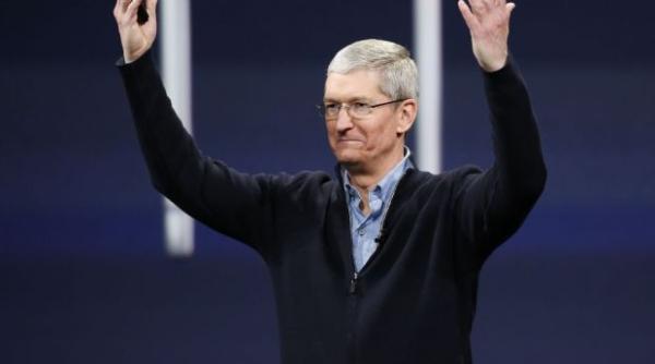 tim cook eful apple i i doneaza averea de 785 de milioane de dolari