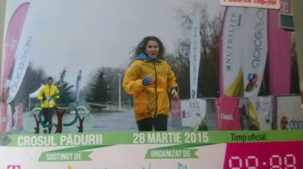 carmen bruma locul 1 la cursa de 10 kilometri la crosul padurii